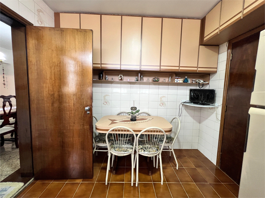 APARTAMENTO em ÁGUA FRIA