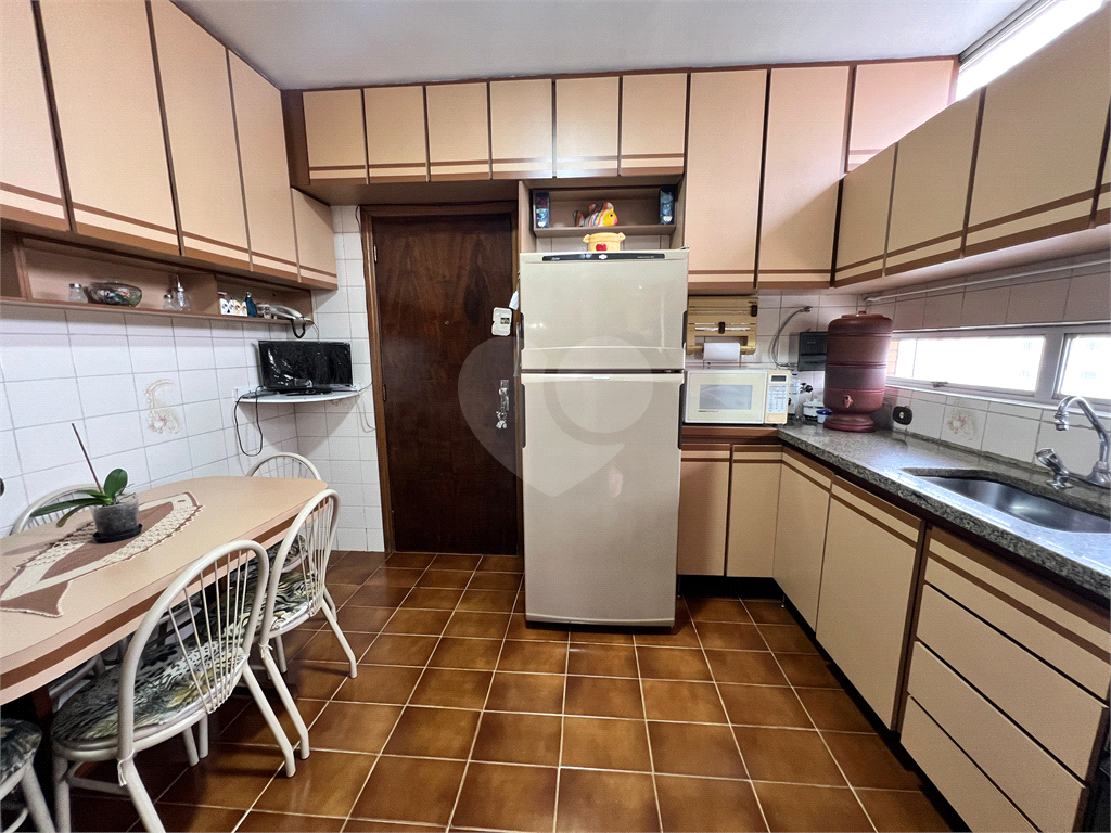 APARTAMENTO em ÁGUA FRIA