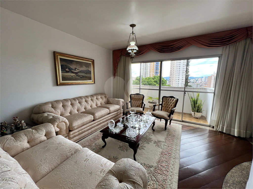 APARTAMENTO em ÁGUA FRIA