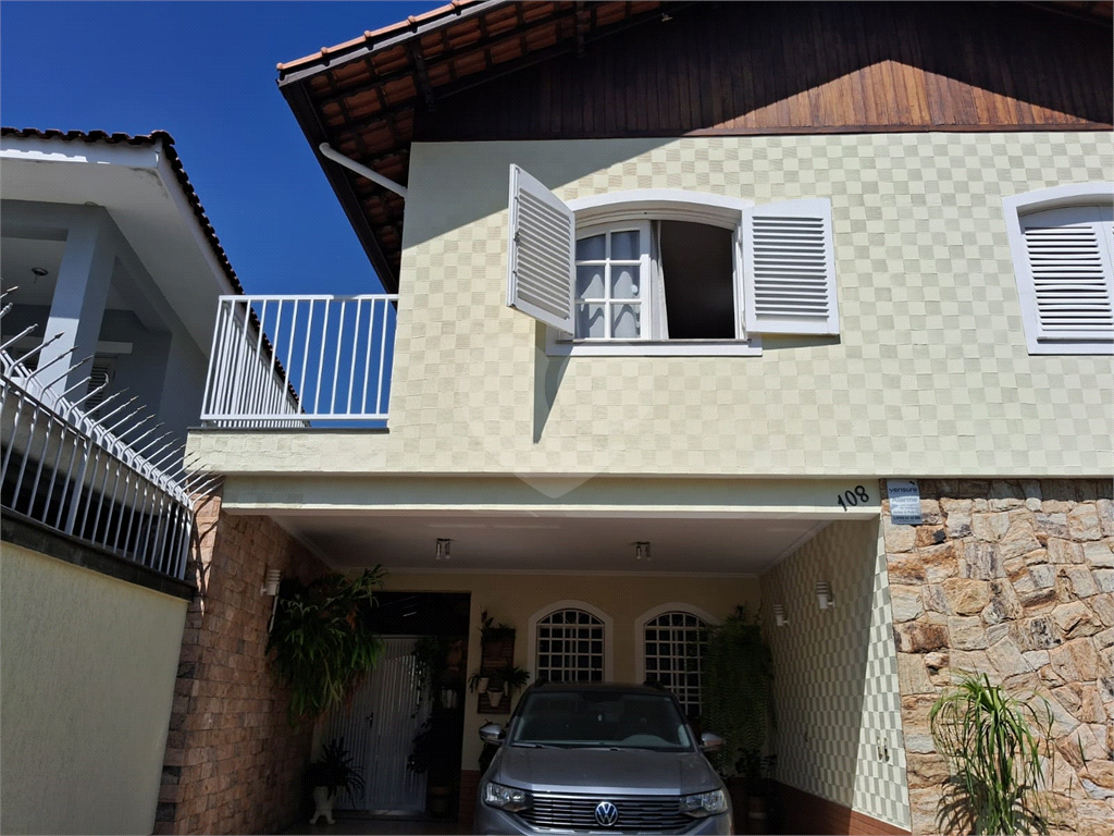 Casa, 3 dormitórios, 1 suíte, 4 vagas, à venda, no Tremembé, em São Paulo