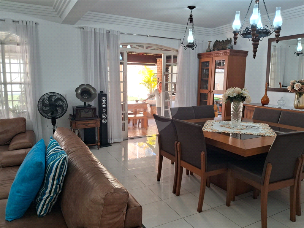 Casa, 3 dormitórios, 1 suíte, 4 vagas, à venda, no Tremembé, em São Paulo