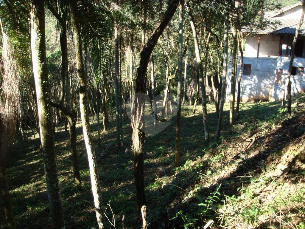 SOBRADO A VENDA NA SERRA DA CANTAREIRA - 2.176 M2 DE TERRENO E 920 M2 DE ÁREA ÚTIL