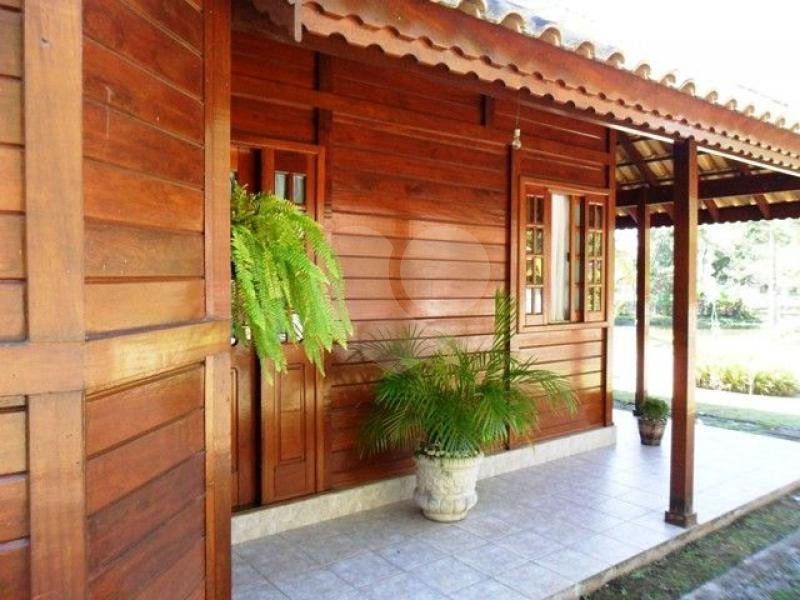 SOBRADO em PARQUE SUÍÇA