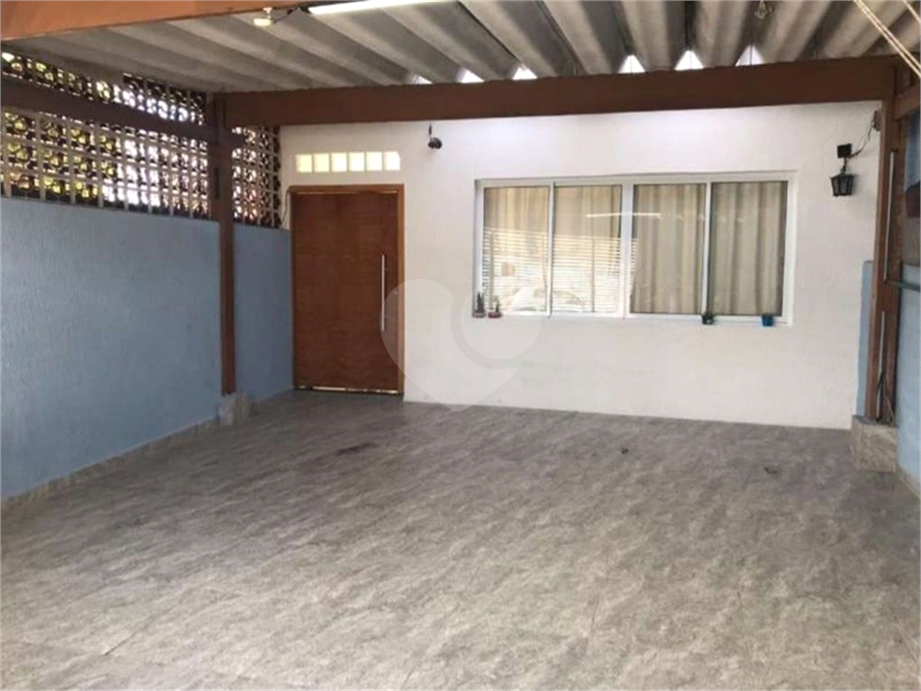 Sobrado à venda com 3 quartos, 94m² - Foto 1