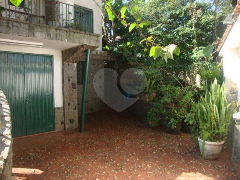 Sobrado à venda com 3 quartos, 283m² - Foto 3