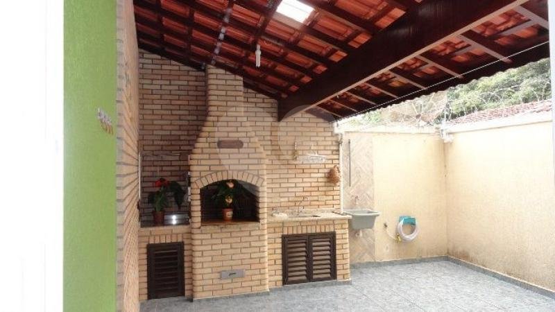 Sobrado à venda com 3 quartos, 245m² - Foto 34