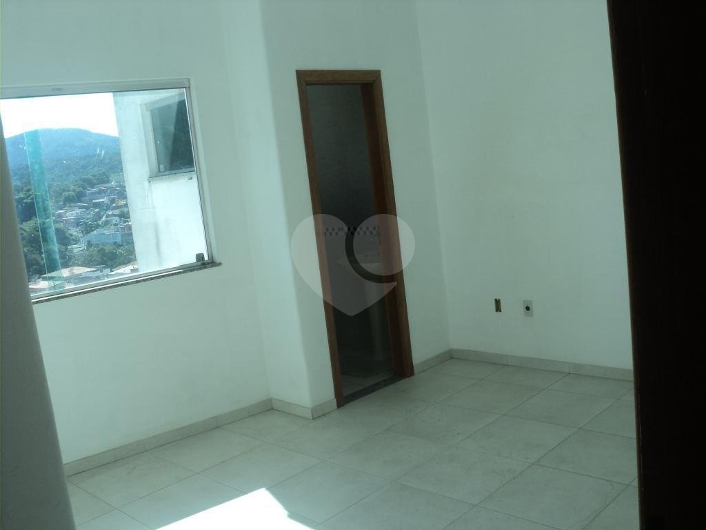 PRÉDIO INTEIRO em TREMEMBÉ