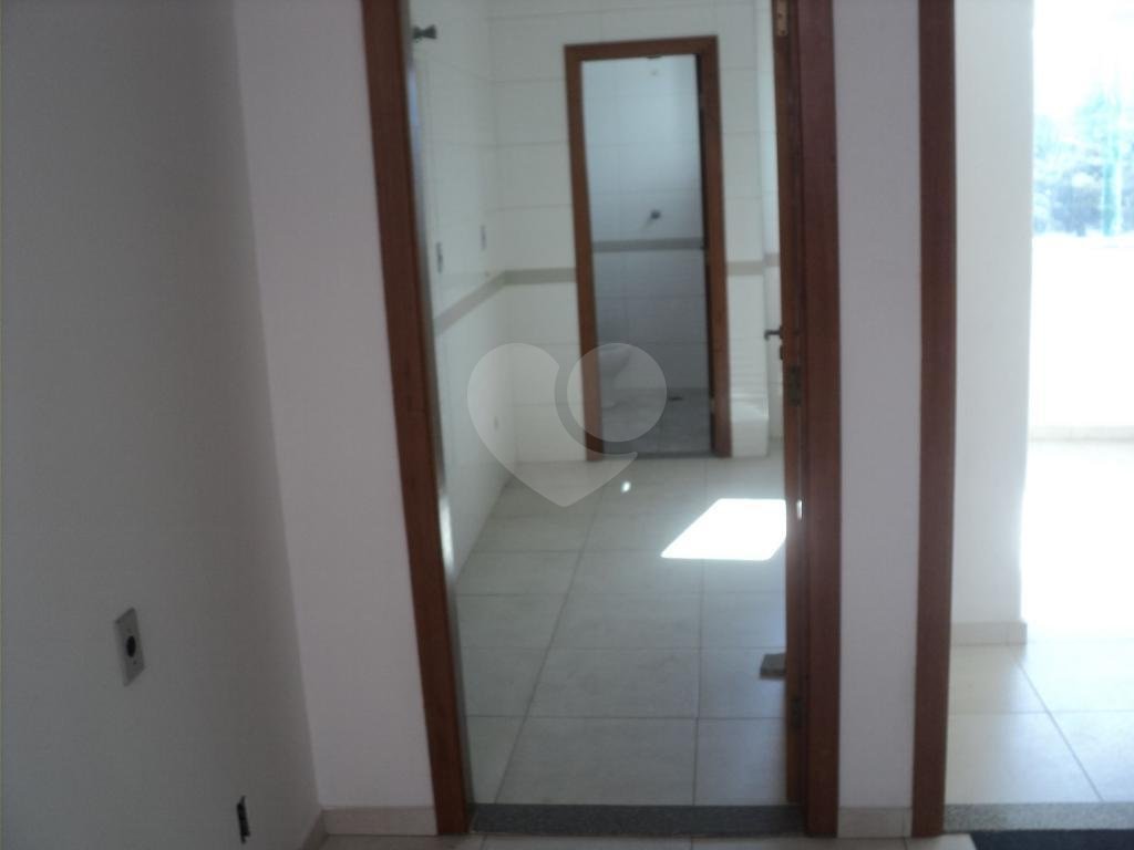 PRÉDIO INTEIRO em TREMEMBÉ