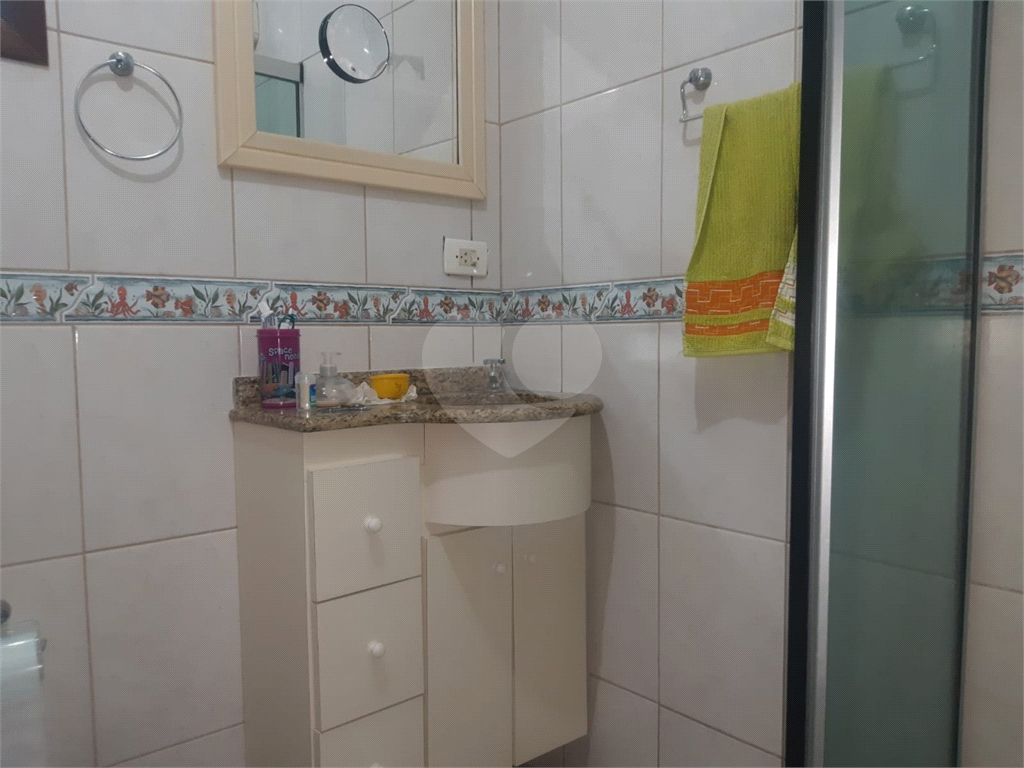 Casa  térrea com uma suíte