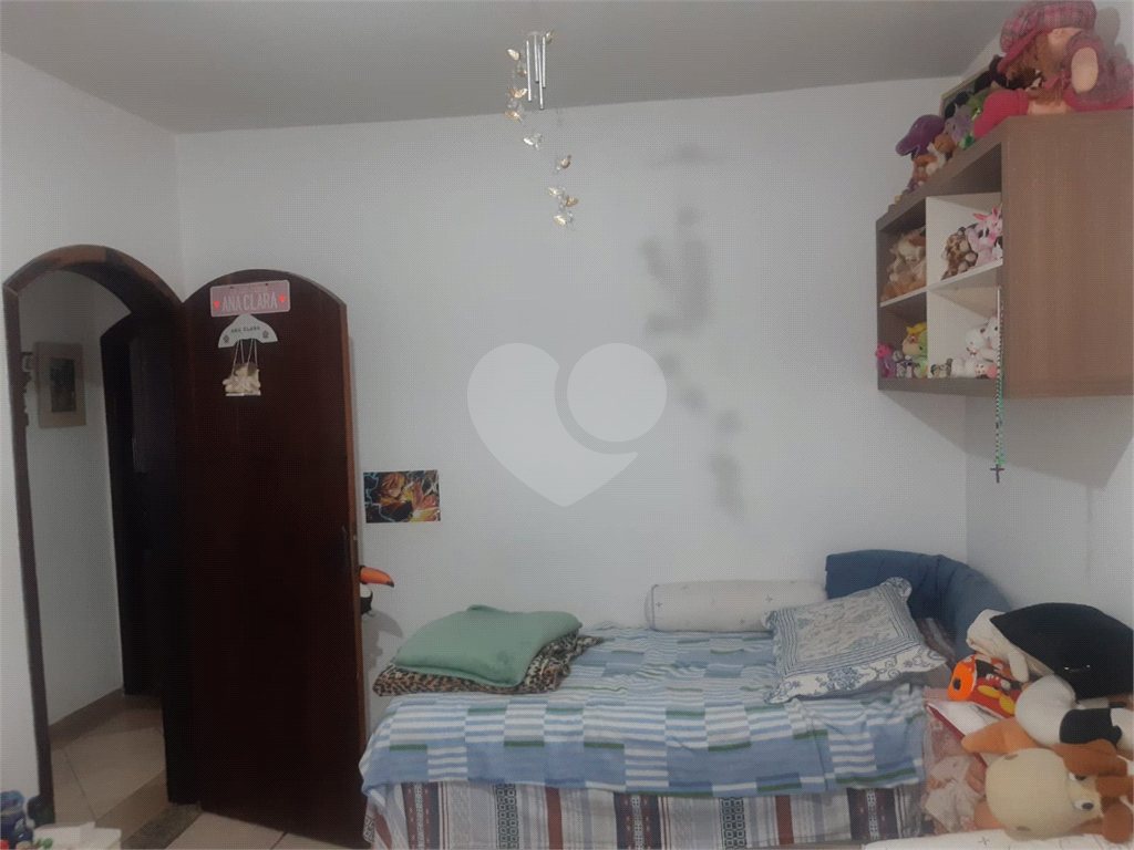 Casa  térrea com uma suíte