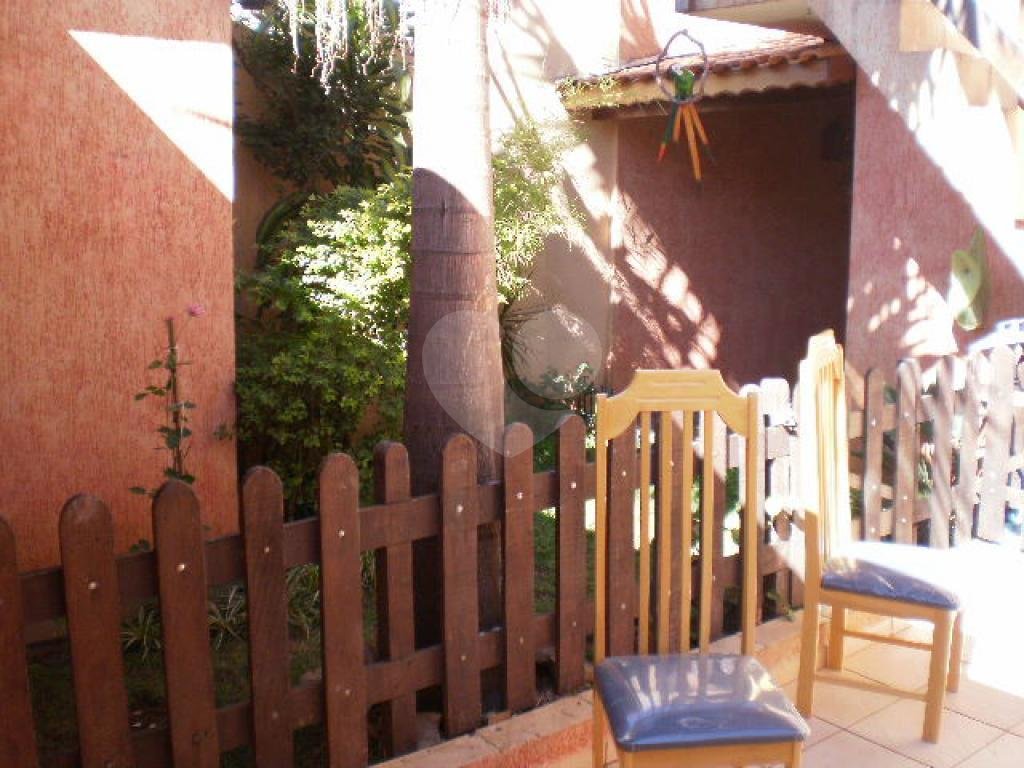 Casa  térrea com uma suíte