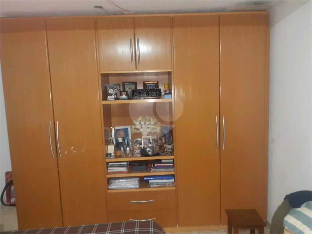 Casa  térrea com uma suíte
