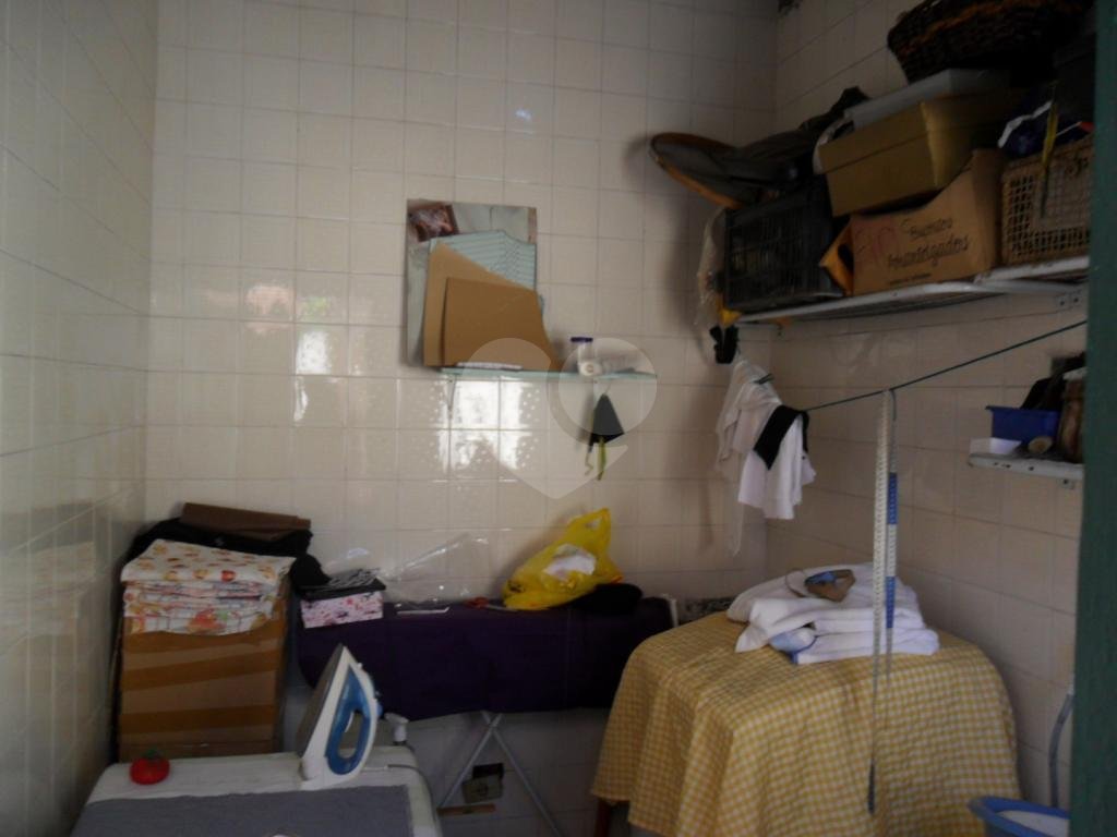 Sobrado à venda com 3 quartos, 200m² - Foto 19