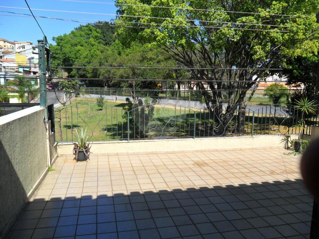 Sobrado à venda com 3 quartos, 200m² - Foto 22