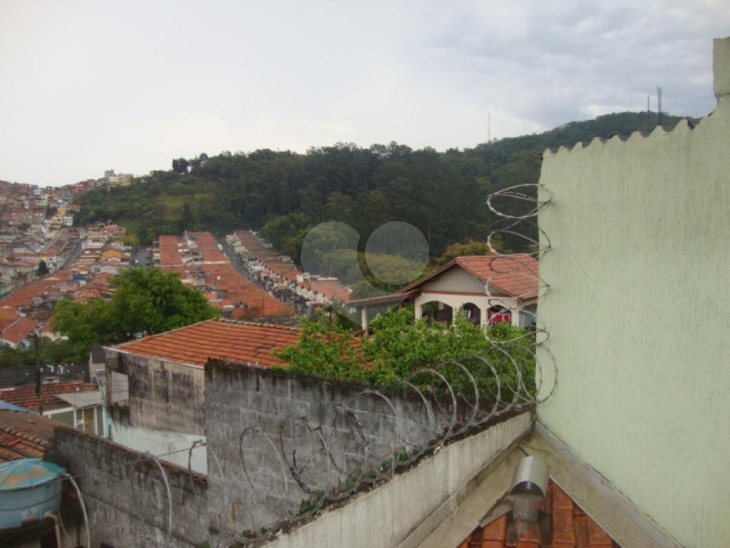 Sobrado à venda com 2 quartos, 200m² - Foto 32