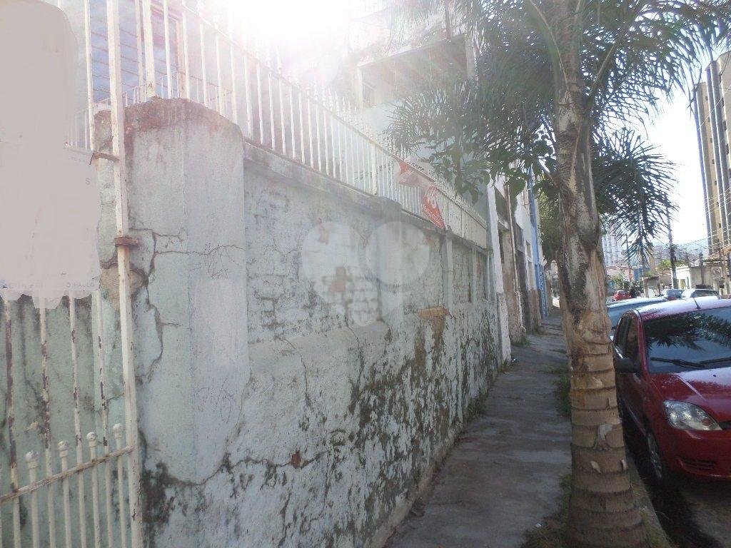 TERRENO em ÁGUA FRIA
