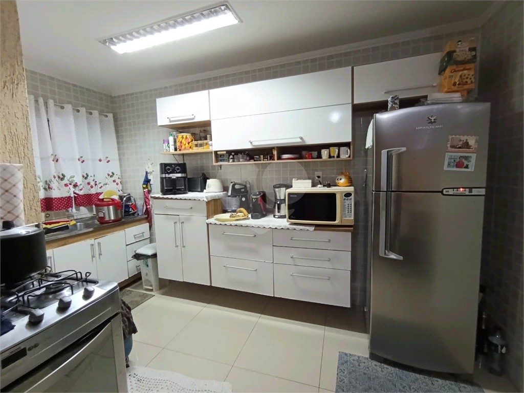 Sobrado com 3 quartos sendo 1 suíte com 2 vagas no  Jaçanã