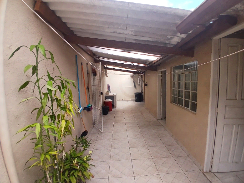 Casa assobradada em excelente localização no Jardim Tremembé