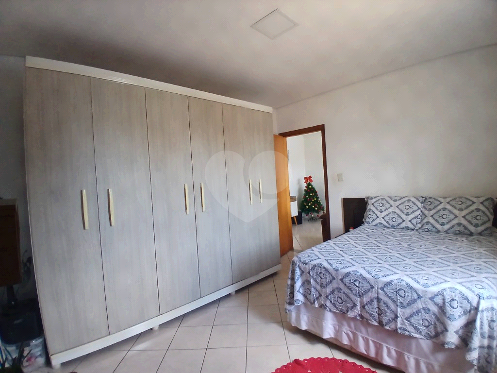 Casa assobradada em excelente localização no Jardim Tremembé