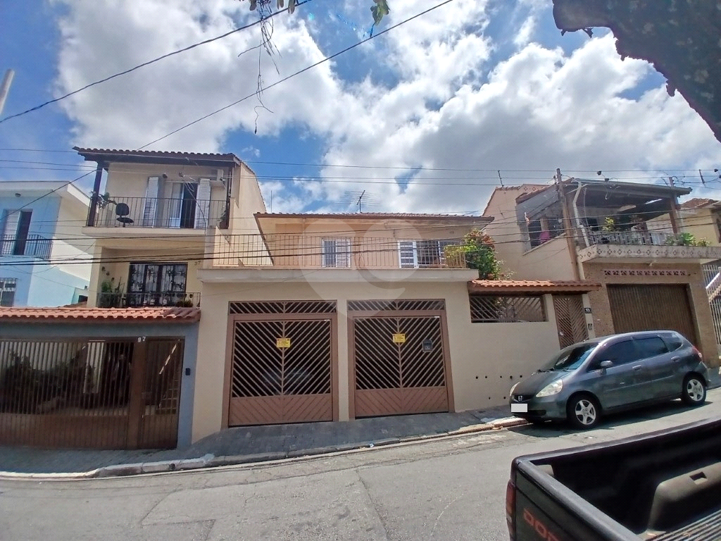 Casa assobradada em excelente localização no Jardim Tremembé