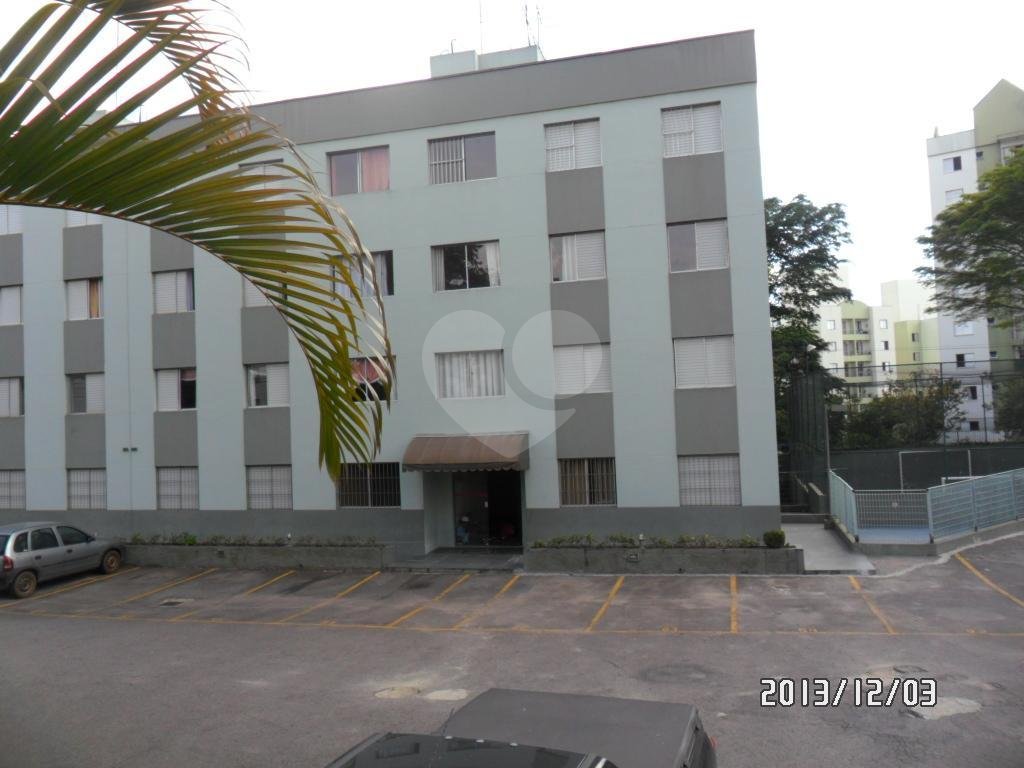 APARTAMENTO em MANDAQUI