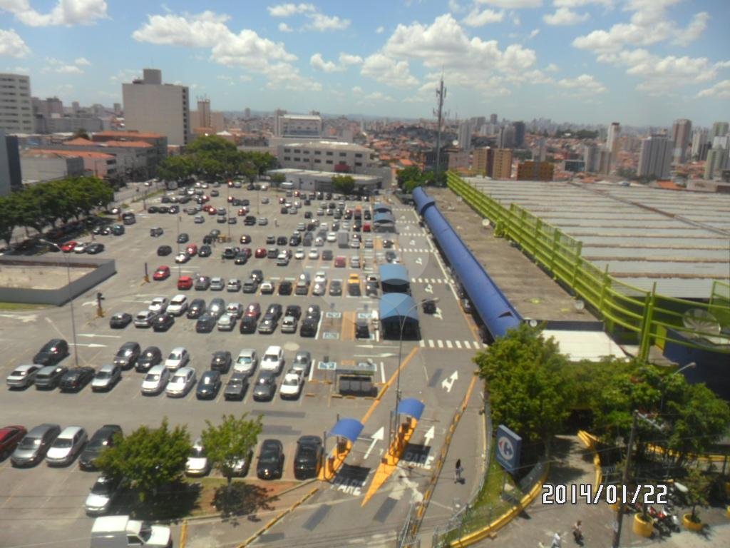 CONJUNTO COMERCIAL AO LADO DO METRÔ TUCURUVÍ,