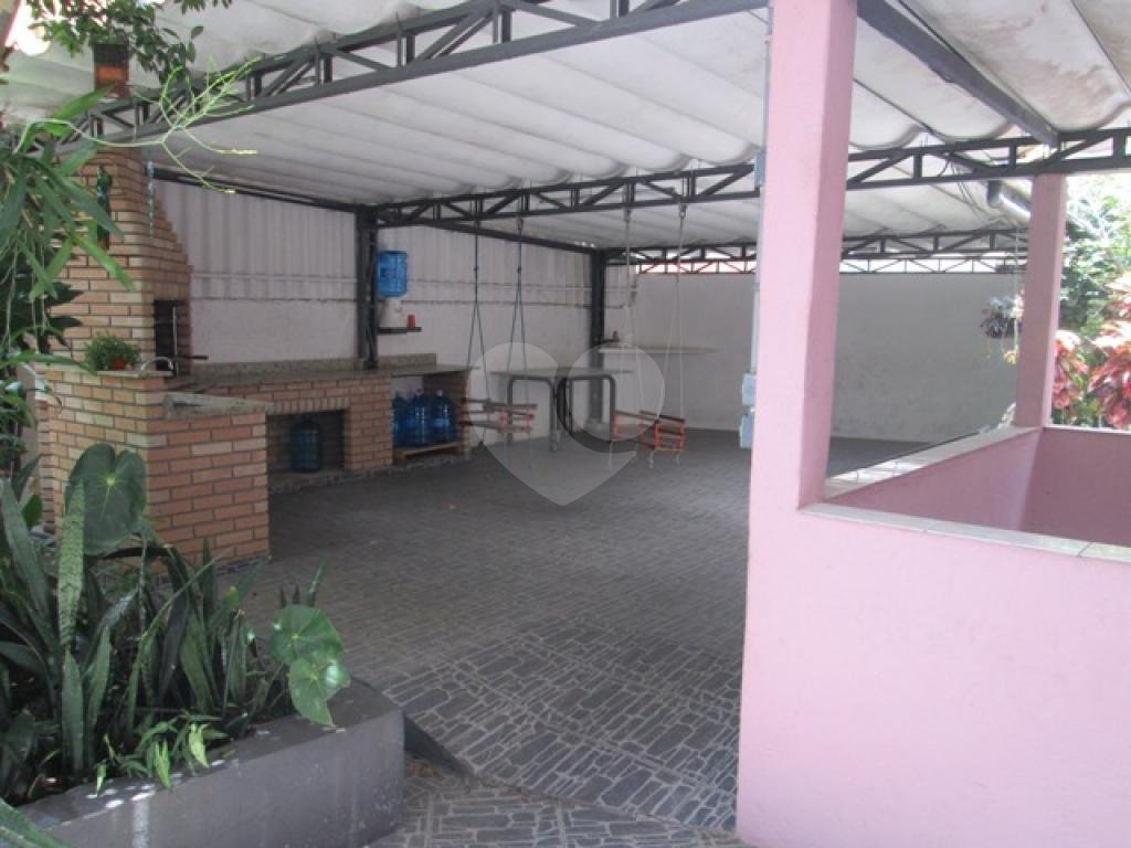 SOBRADO em JARDIM PERI