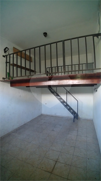 Sobrado à venda e aluguel com 4 quartos, 300m² - Foto 16