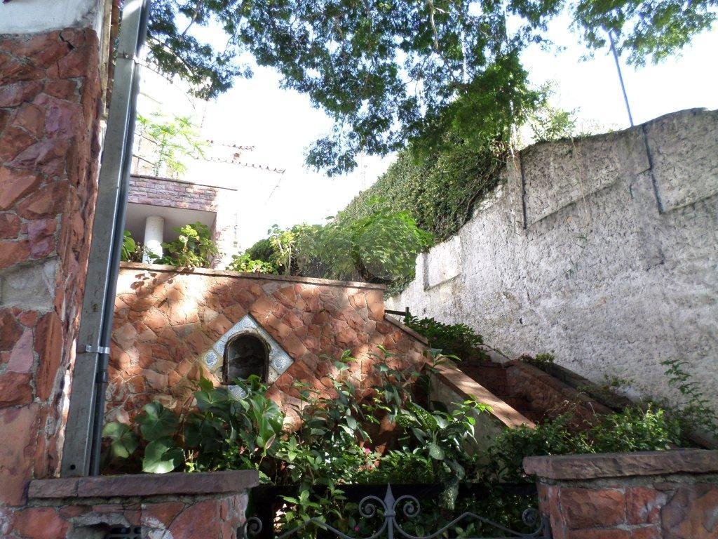 Terreno com Duas Casas 800m² em Santana | Área para incoropoção | Oportunidade