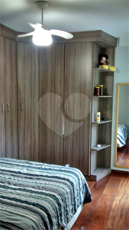 Casa com piscina no Horto Florestal