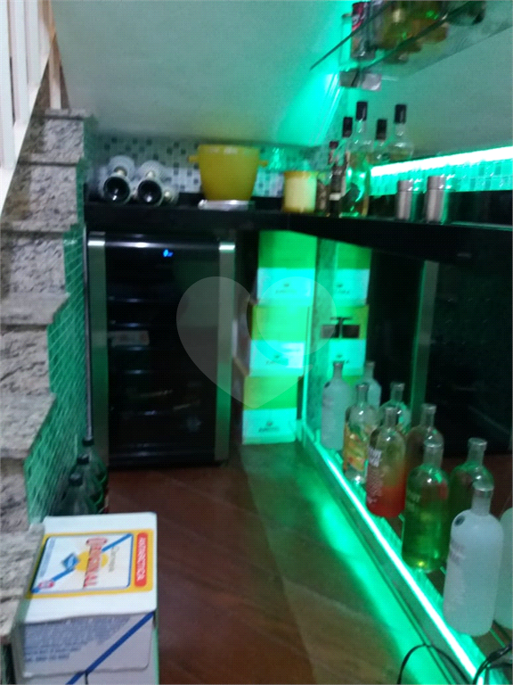 Casa com piscina no Horto Florestal