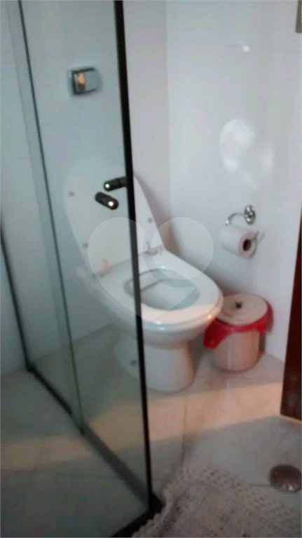 Casa com piscina no Horto Florestal