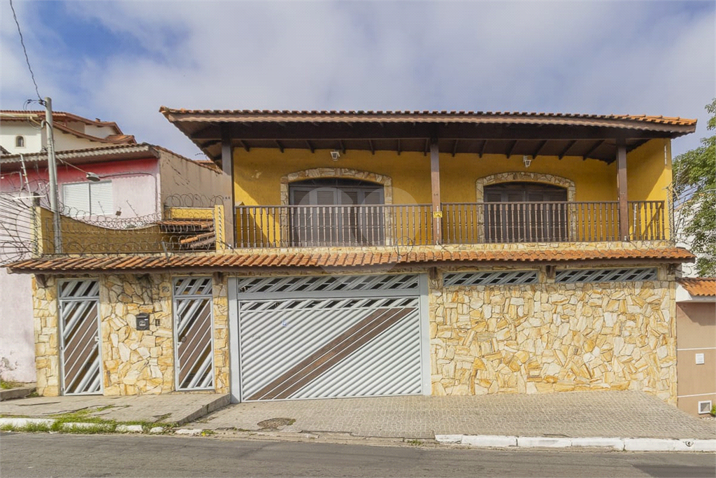 Sobrado à venda com 3 quartos, 310m² - Foto 2