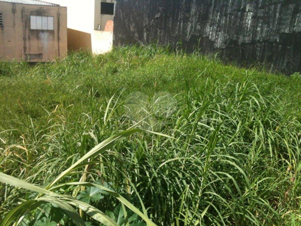 TERRENO A VENDA NO JARDIM GUAPIRA COM 360 M2 DE ÁREA