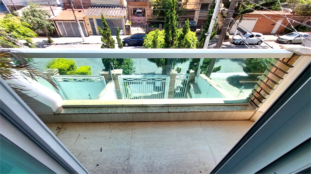 Sobrado à venda ou locação, Santana, elevador, churrasqueira, 3 suítes, 4 vagas e próximo da Braz Leme. São Paulo-SP