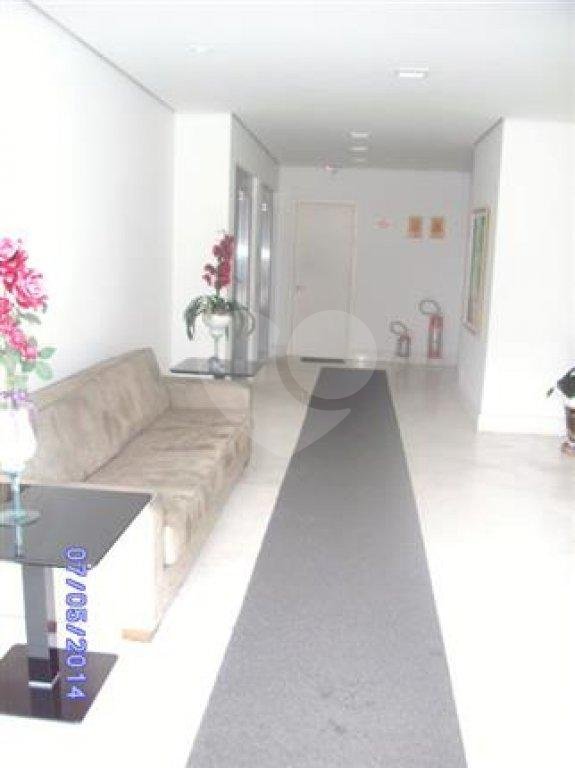APARTAMENTO em TATUAPÉ