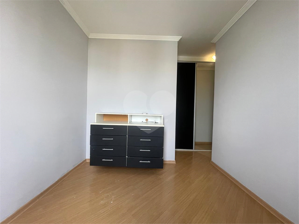 APARTAMENTO em CASA VERDE