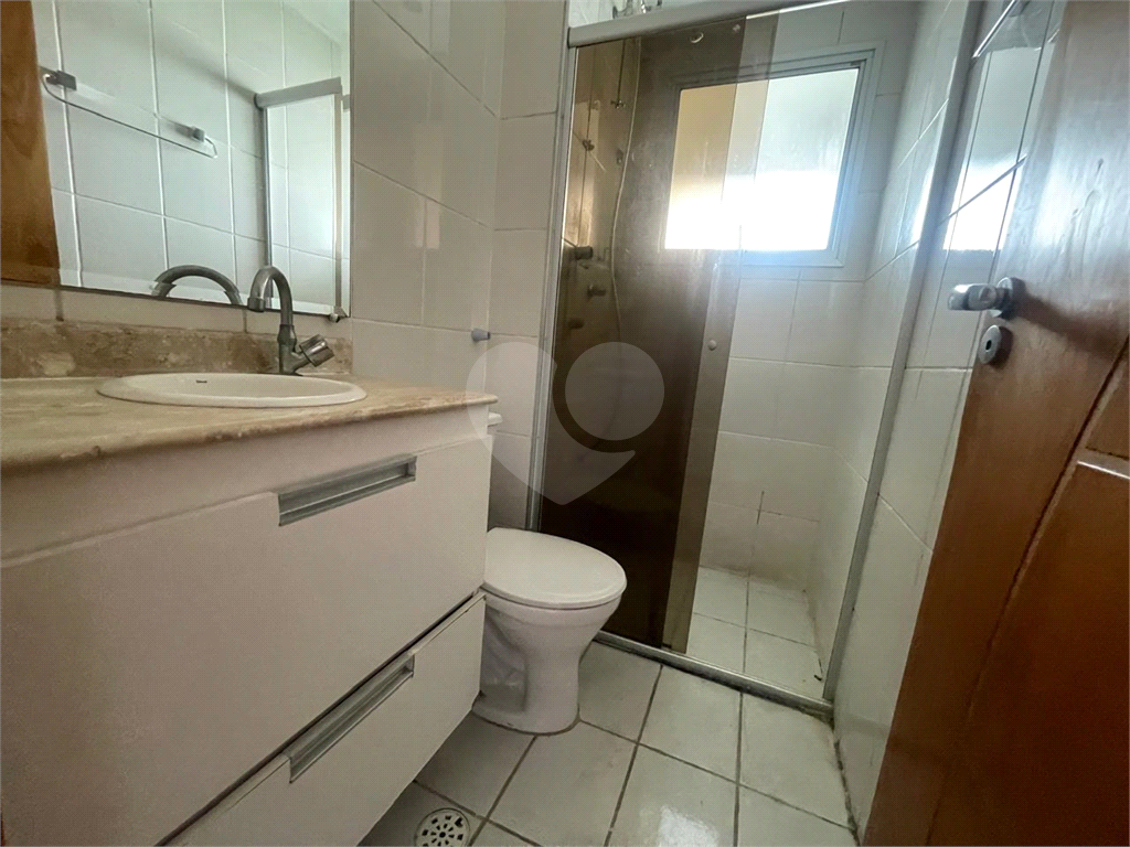 APARTAMENTO em CASA VERDE