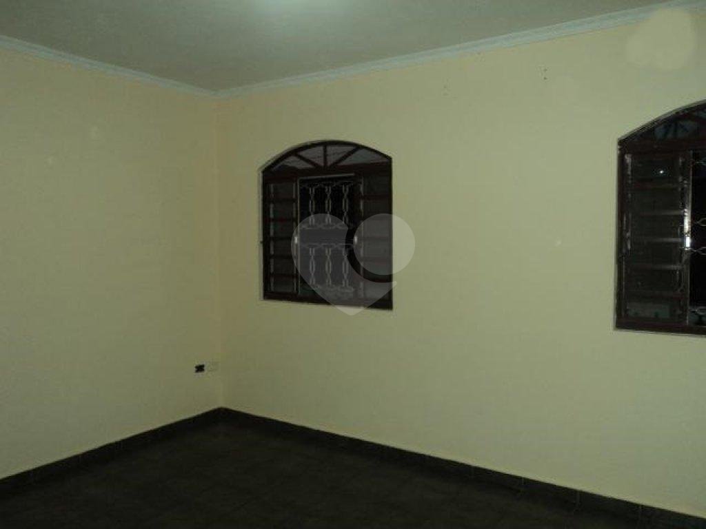 Casa à venda com 2 quartos, 180m² - Foto 18