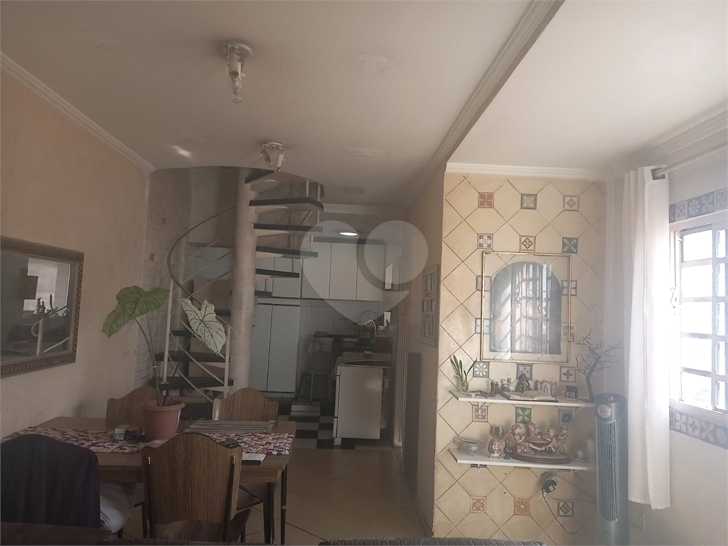 CASA em ÁGUA FRIA