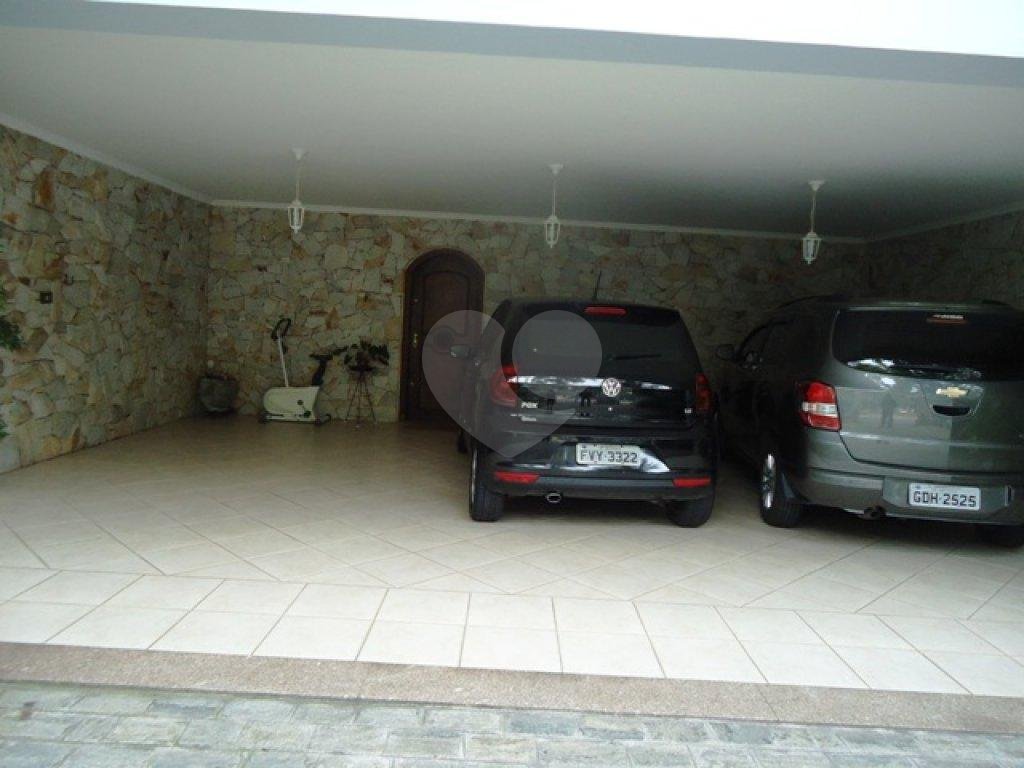 Sobrado à venda com 3 quartos, 220m² - Foto 27