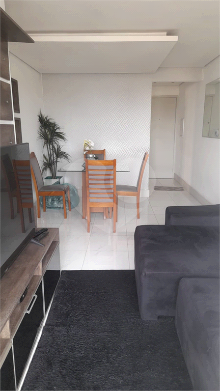 Apartamento a venda com 3 quartos 2 vagas no Bairro Vila Maria 