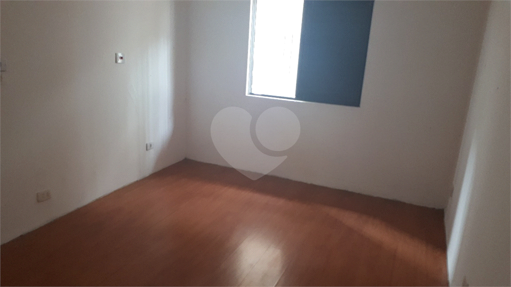 Sobrado à venda com 3 quartos, 200m² - Foto 12