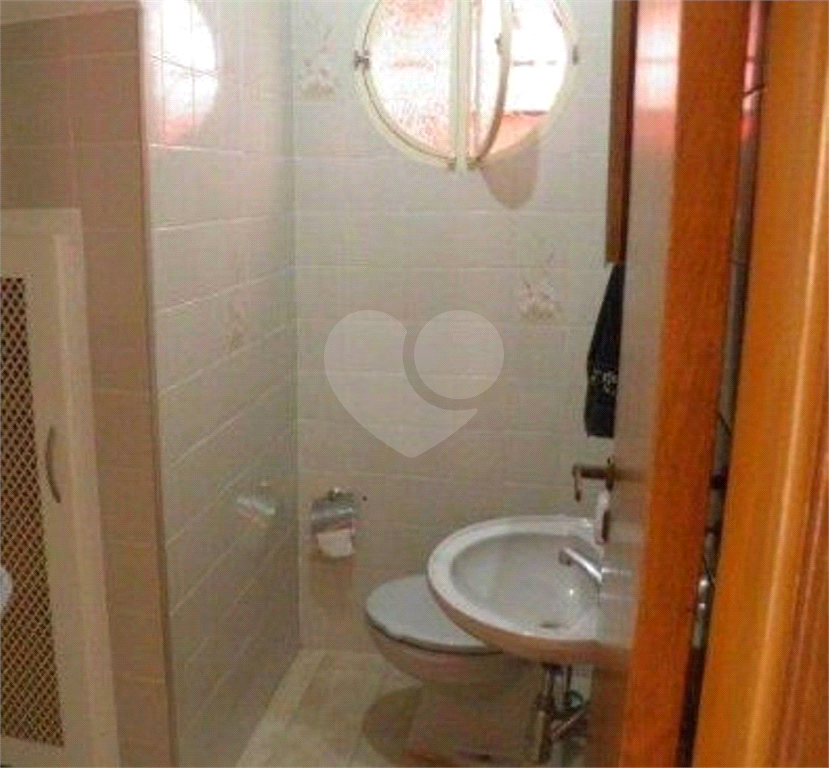 Casa à venda com 3 quartos, 1 suíte, 6 vagas, aceita permuta - Jardim Guapira - São Paulo/SP