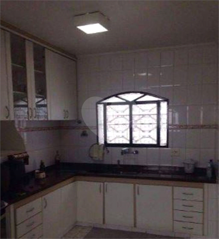 Casa à venda com 3 quartos, 1 suíte, 6 vagas, aceita permuta - Jardim Guapira - São Paulo/SP