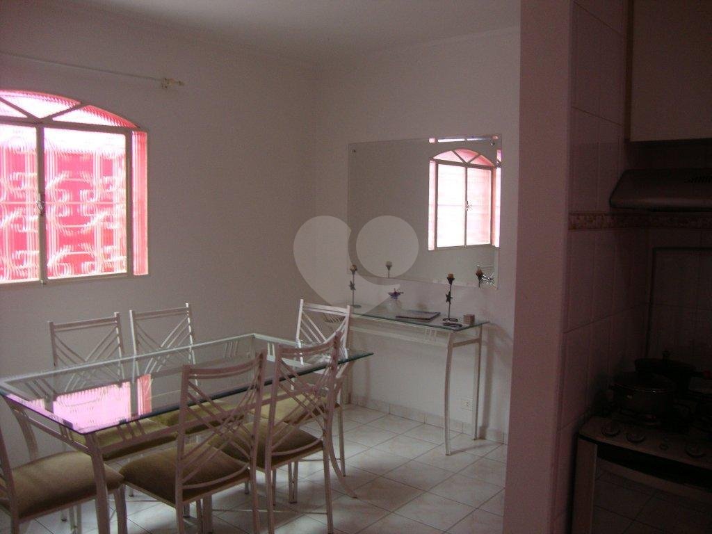Casa à venda com 3 quartos, 1 suíte, 6 vagas, aceita permuta - Jardim Guapira - São Paulo/SP
