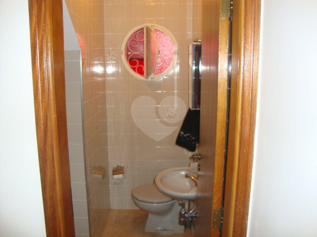 Casa à venda com 3 quartos, 1 suíte, 6 vagas, aceita permuta - Jardim Guapira - São Paulo/SP