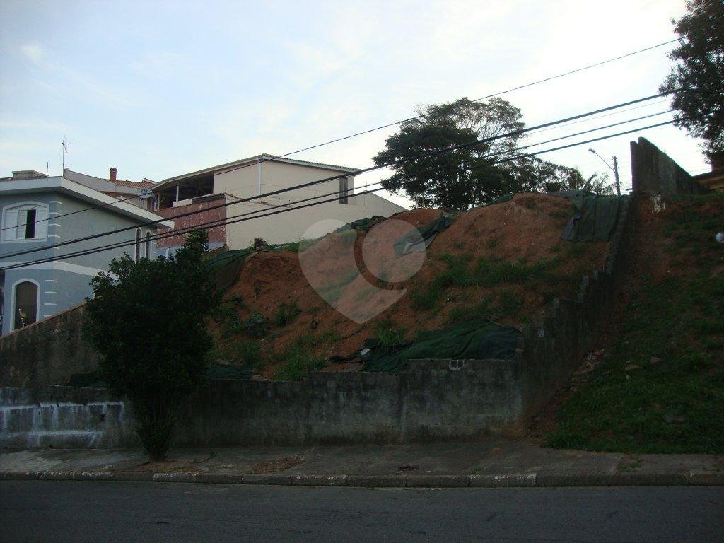 Terreno em aclive a venda no Jardim Guapira - 468,72 m²