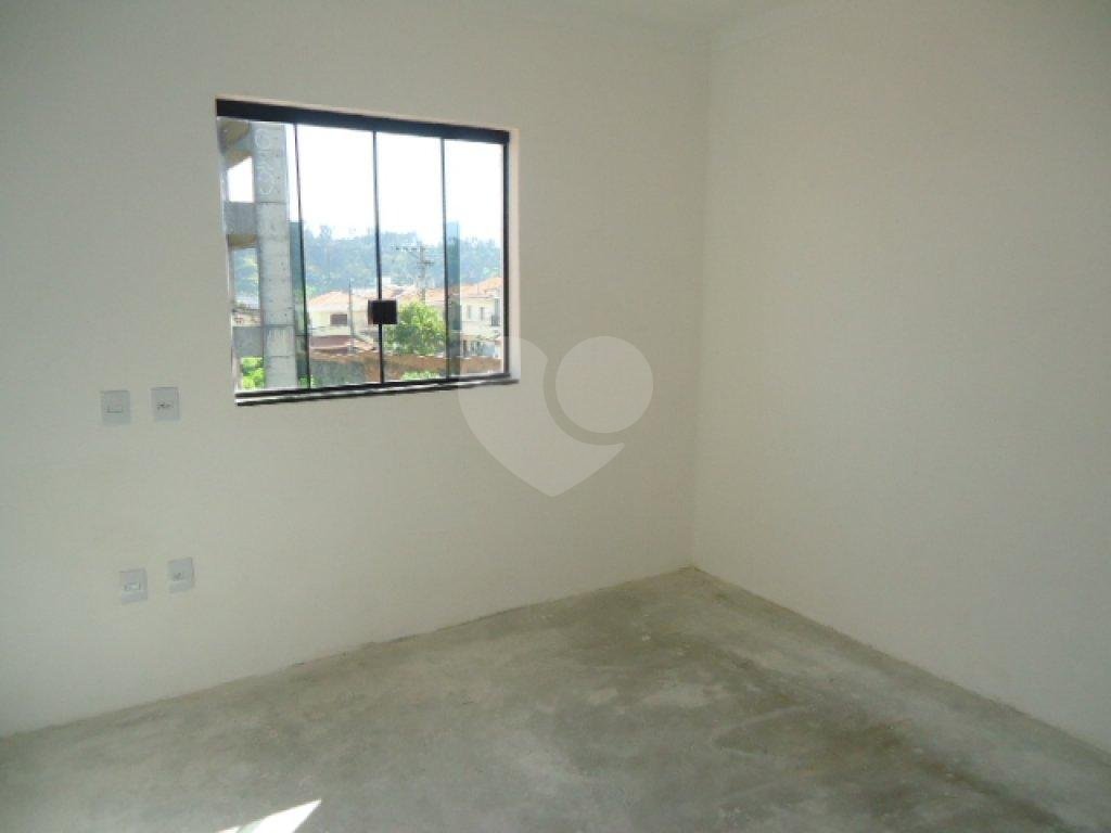 SOBRADO em VILA ROSÁLIA