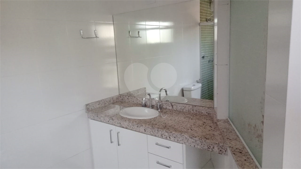 Sobrado à venda e aluguel com 3 quartos, 240m² - Foto 16